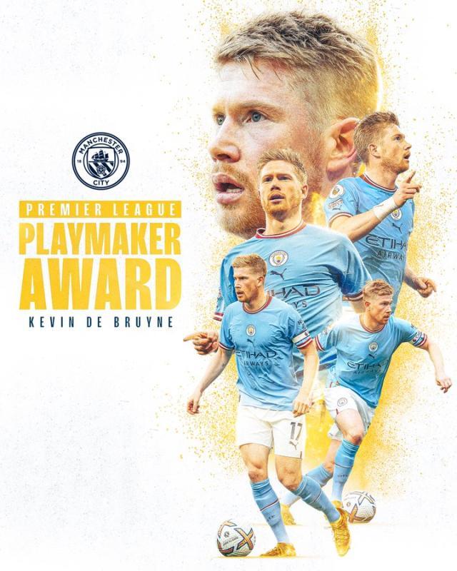 梦幻联动！T1四人组造访拜仁主场，领取印有自己名字的拜仁队服