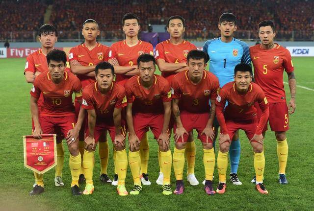 莱切2-1都灵，班达、拉萨纳-库利巴利建功